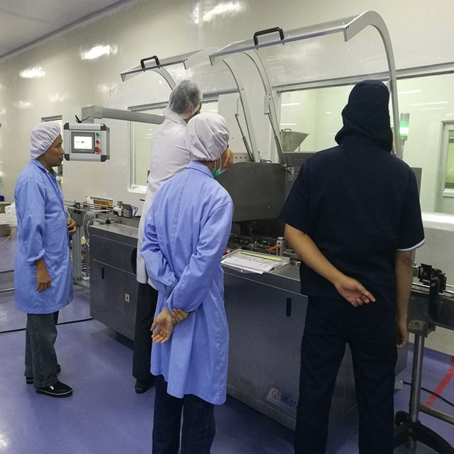 Установка картонной машины для клиентов из Индонезии